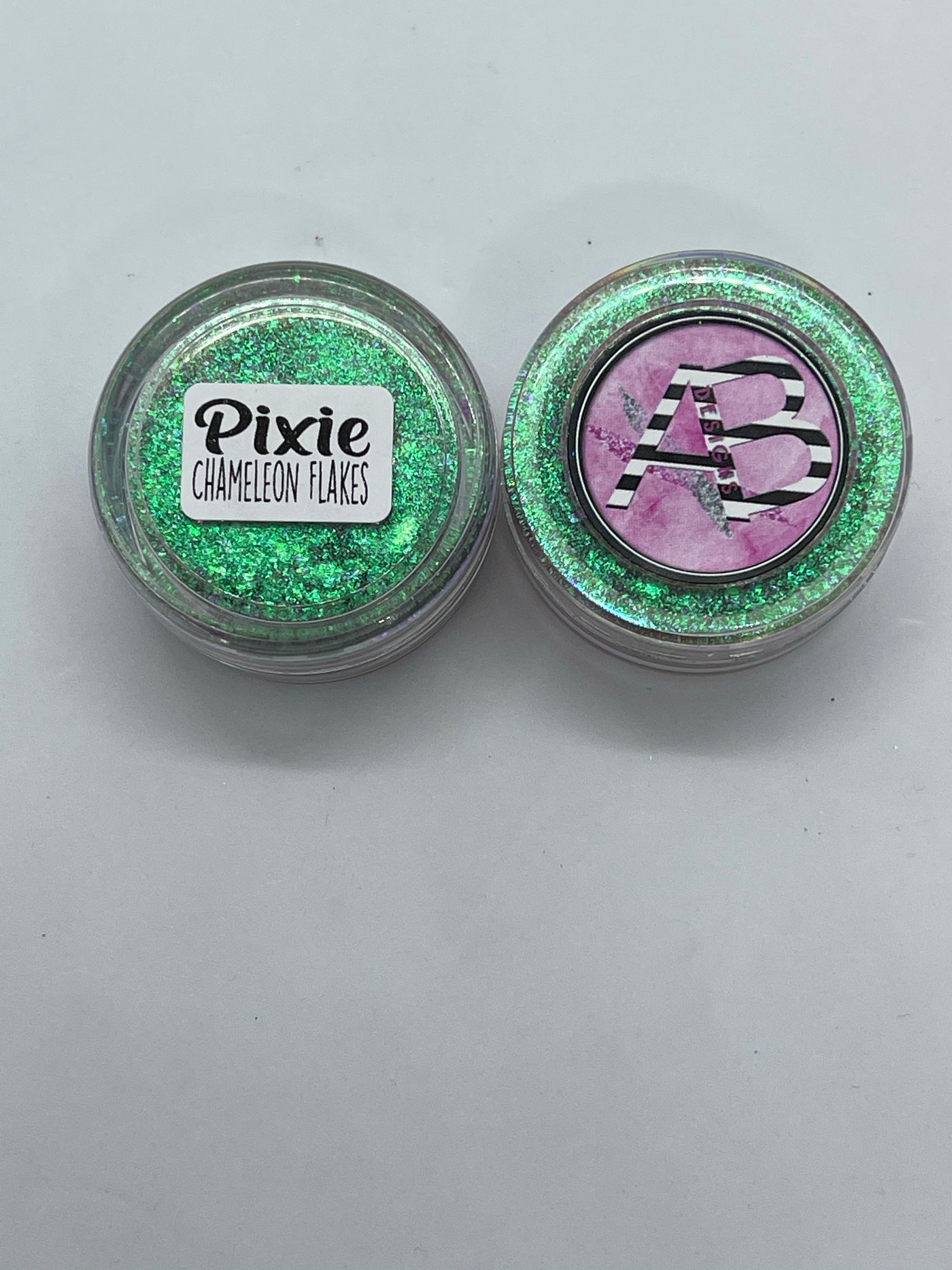 Pixie Chameleon Flakes