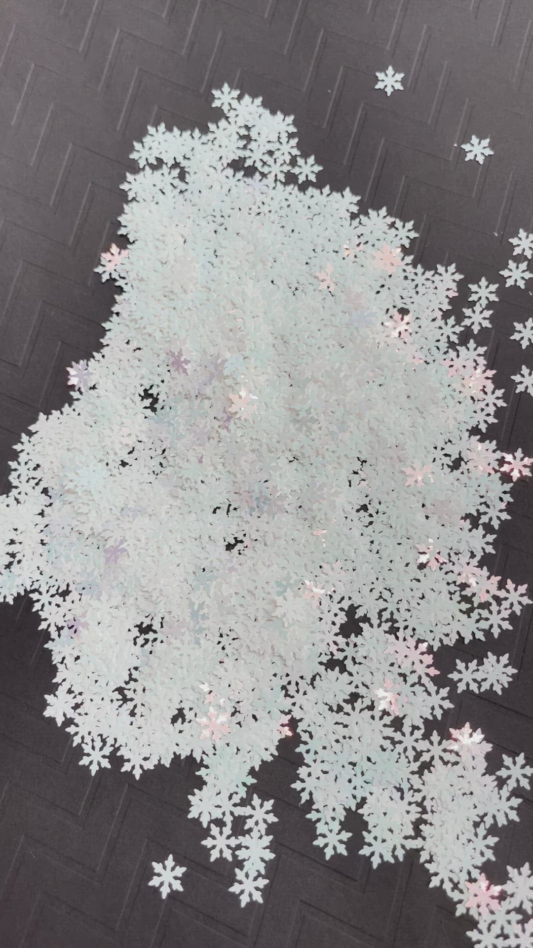 Eskimo Flakes Shaped Glitter